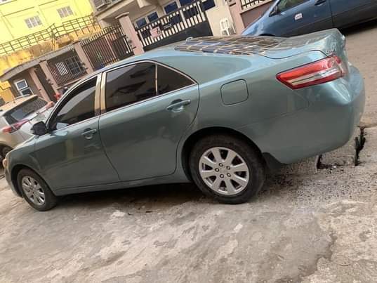 A picture of Toyota Camry 2010 model Nigeria used