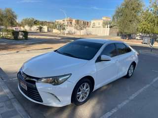 A picture of Toyota camry 2016 hybrid americian specs 0524670334