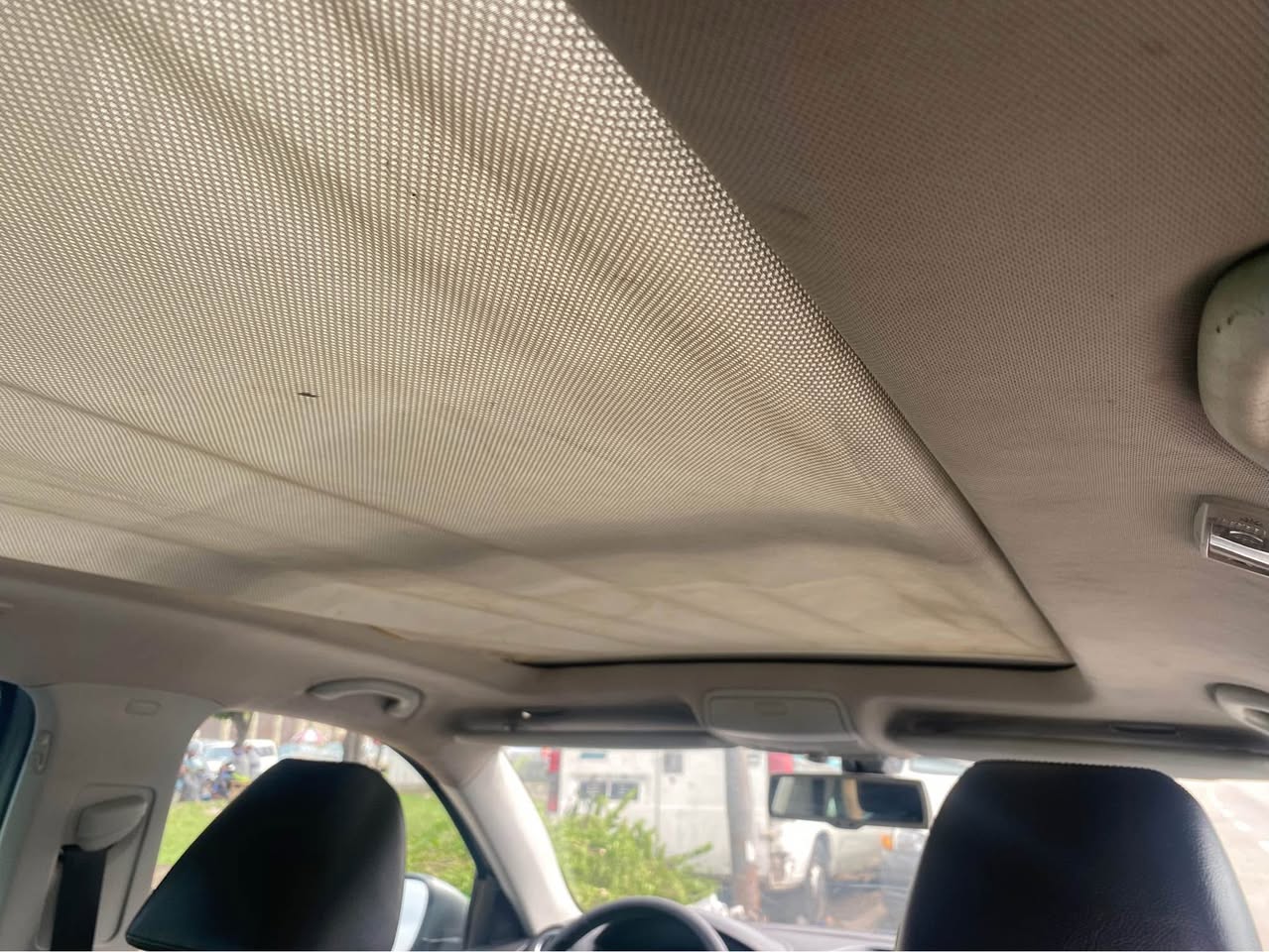 A picture of Clean Volkswagen Tiguan with Reverse Camera Sunroof Chilling AC for