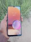 A picture of Samsung a32 gb128 ram6 net5g finger kweny kioo wah