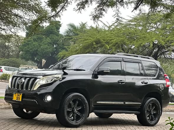 A picture of TOYOTA PRADO J150 Automatic Year 2014 Fule PETROL Engine 2TR