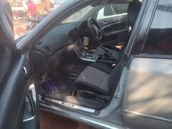 subaru legacy