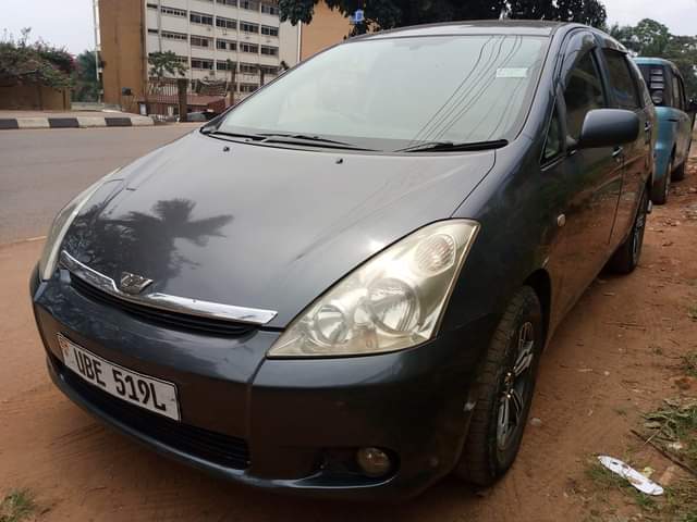 A picture of TOYOTA WISH