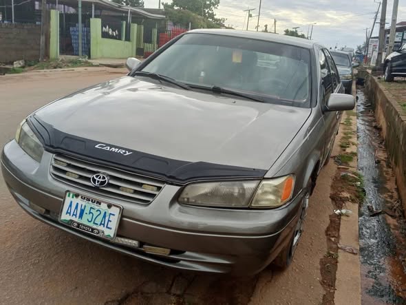 A picture of Toyota Camry pencillight