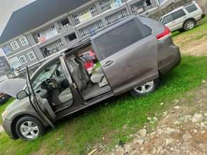 A picture of Toyota Siena 2015 for sale This clean sharp Toyota Siena