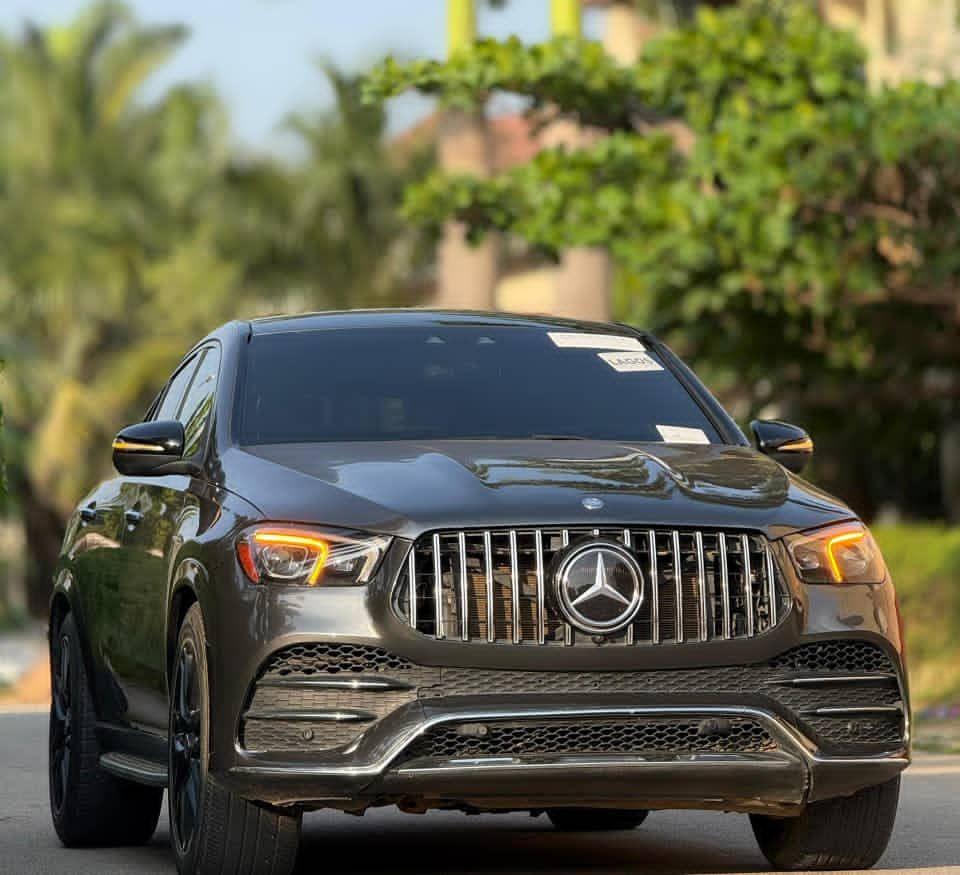 A picture of Mercedes Benz GLE633s