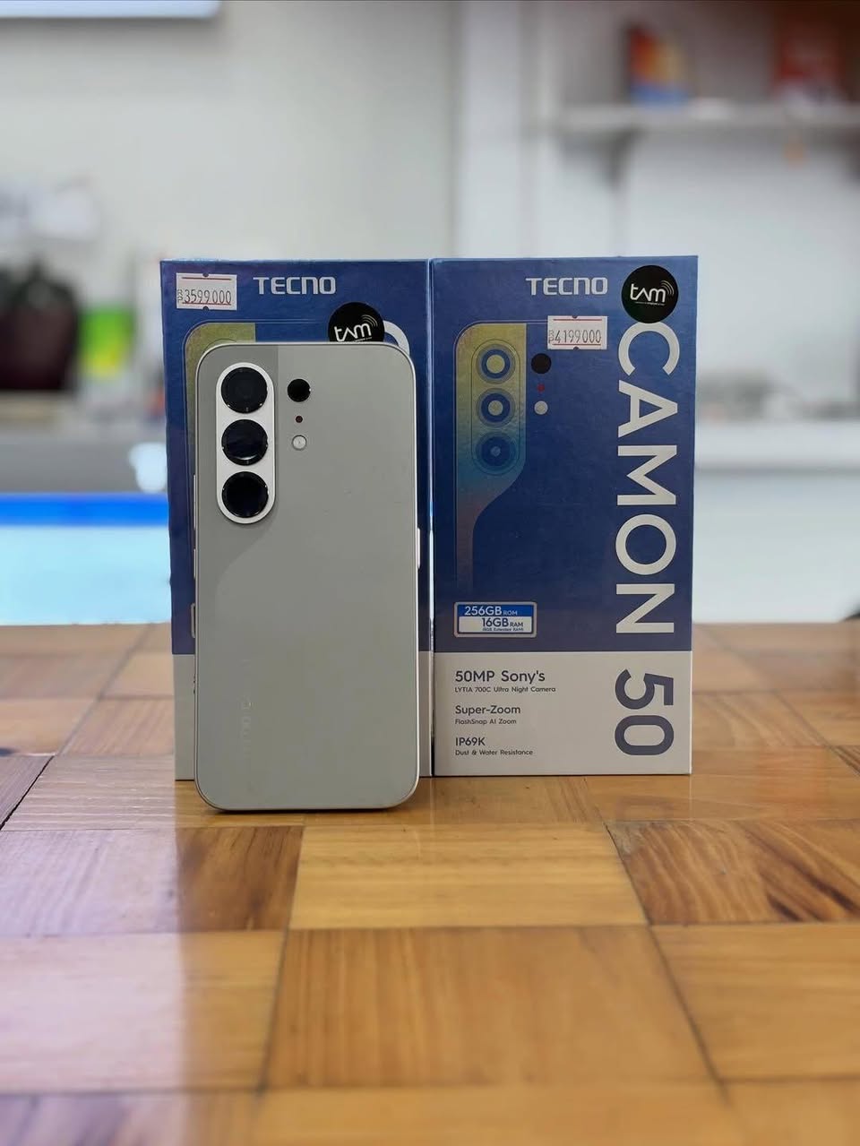 A picture of TECNO camon 50