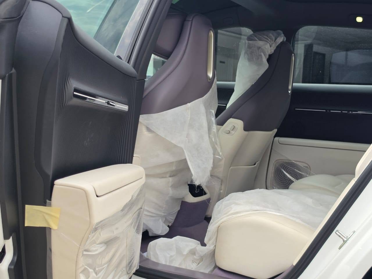 A picture of Brand new 2025 Avatr 12 is an electric executive car