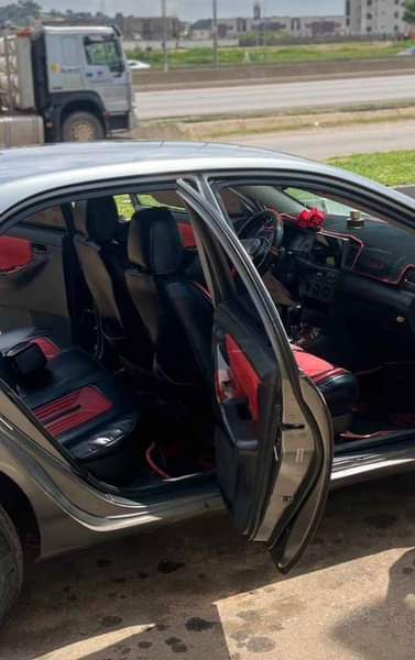 A picture of Distress Alert 2007 firstbody sharp Toyota Corolla Unthampered engine and