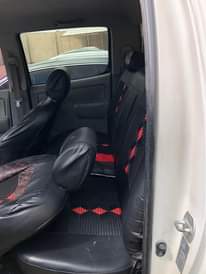 A picture of HILUX 2010
