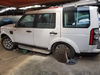 A picture of Discover milion 6 simu 0757378797