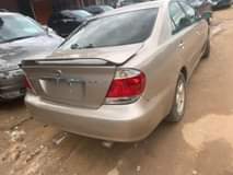 A picture of Toyota Camry 05