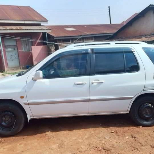 used toyota raum