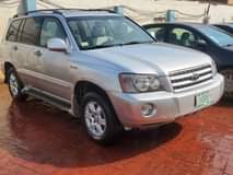 A picture of Bumpers flashed HIGHLANDER 2004 Model