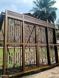 A picture of Double sliding door