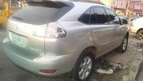 A picture of Lexus RX 350