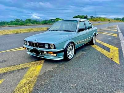 bmw e30