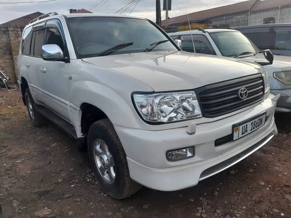 A picture of Land cruiser V8 Diesel