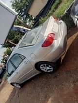 A picture of Toyota Corolla 04