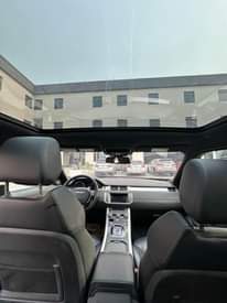 A picture of Car