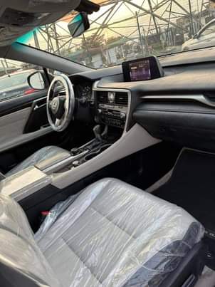 A picture of 2016 Lexus Rx350