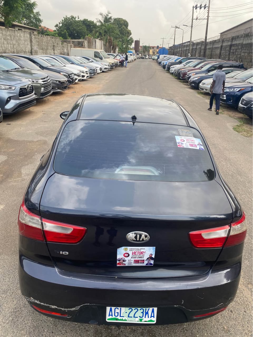 A picture of 2012kia Rio for sale