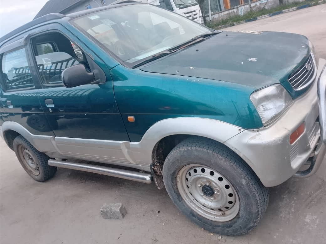 A picture of DAIHATSU JEEP 4X4 Suzuki product Engine Gear AC needs attention