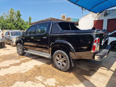 A picture of Price Bei 55mil Call 0658056651 TOYOTA HILUX PICK UP Model