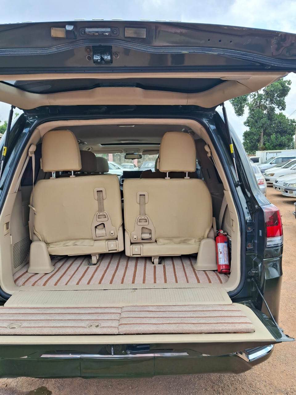 A picture of LAND CRUISER V8 diesel engine 2021 180m 0759317866