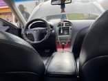A picture of A year used 2009 es350