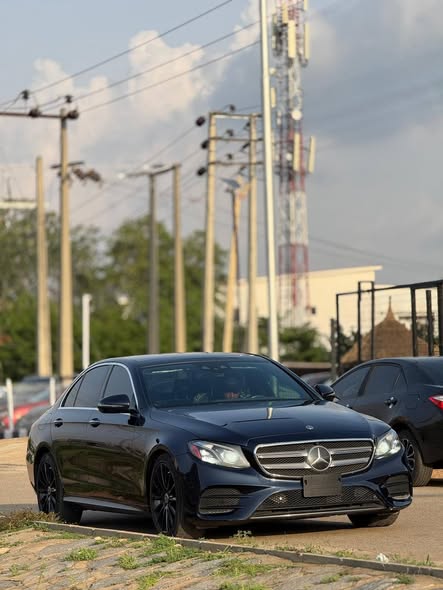 A picture of Clean Foreign Used MERCED BENZ E450 2019 Model