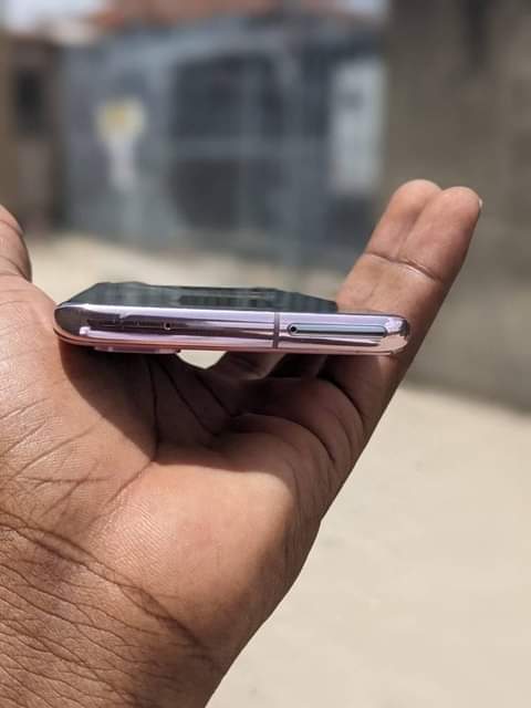 A picture of SAMSUNG GALAXY S20 5G