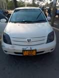 A picture of Toyota Ist