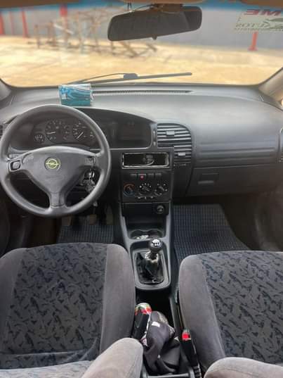 A picture of Brand Opel Model zafira 1.6. 4plug Year 2004 Toks Amount