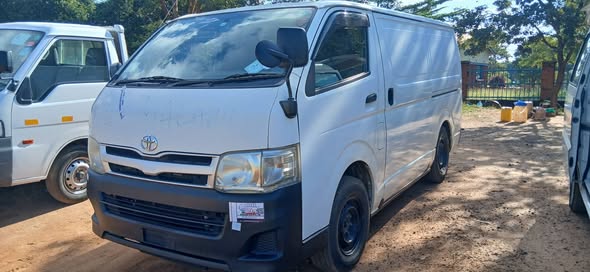 used toyota hiace
