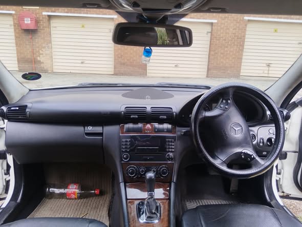 mercedes benz c180