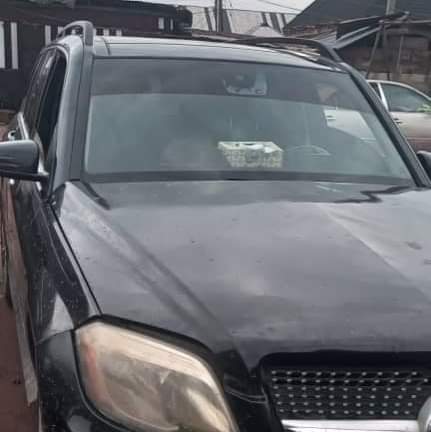 A picture of Glk350 013 model