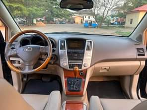 A picture of FRESH ARRIVAL Super Clean and Sharp first body Direct TOKUNBO