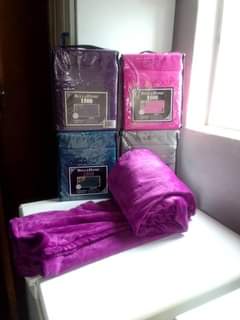 classifieds/blankets