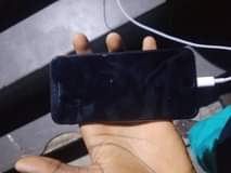 A picture of iPhone 7 32gb Touch ID 77 bh Location ife Price