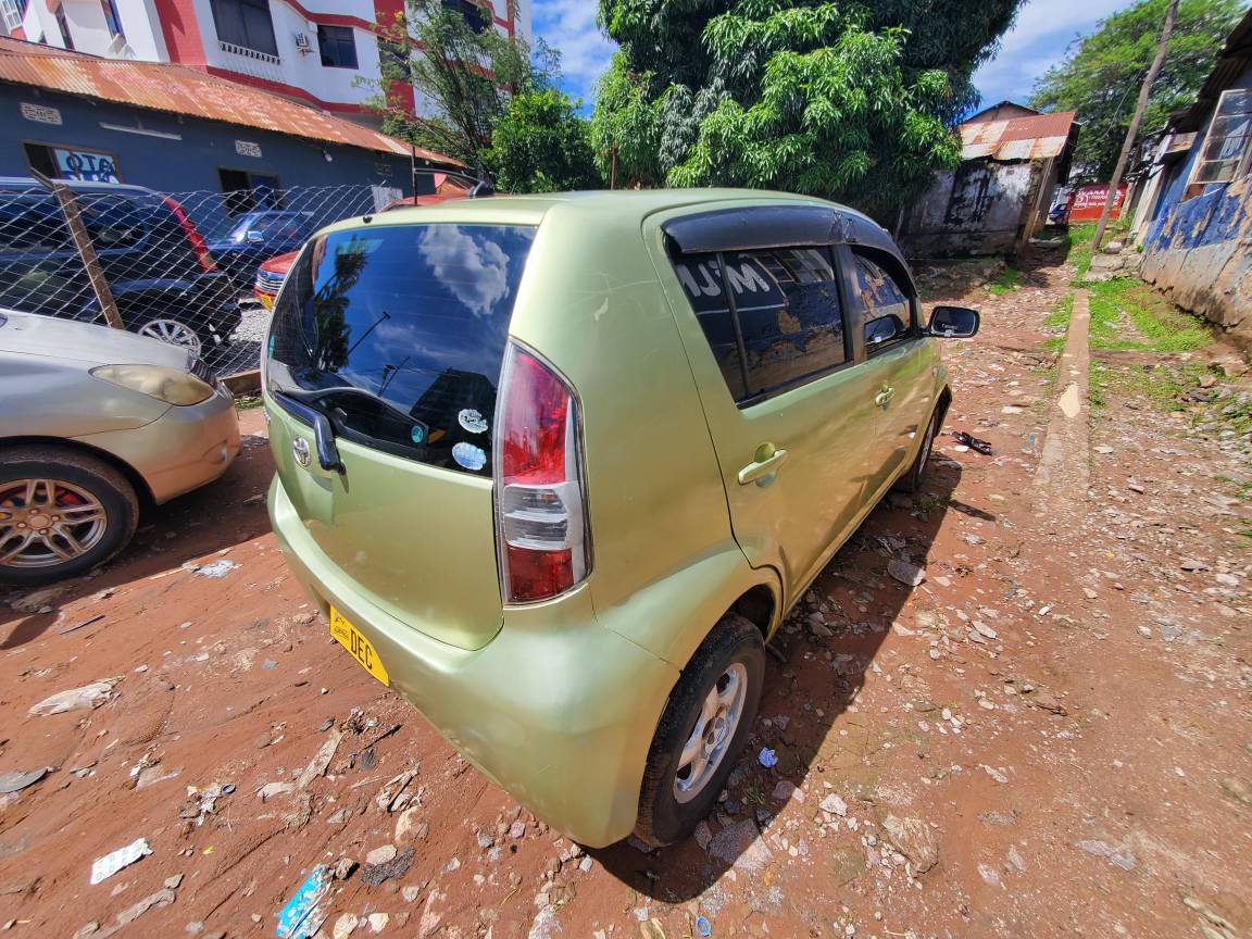 A picture of TOYOTA PASSO PISTONE 4 Auto Capacity 1290 Full ac Full