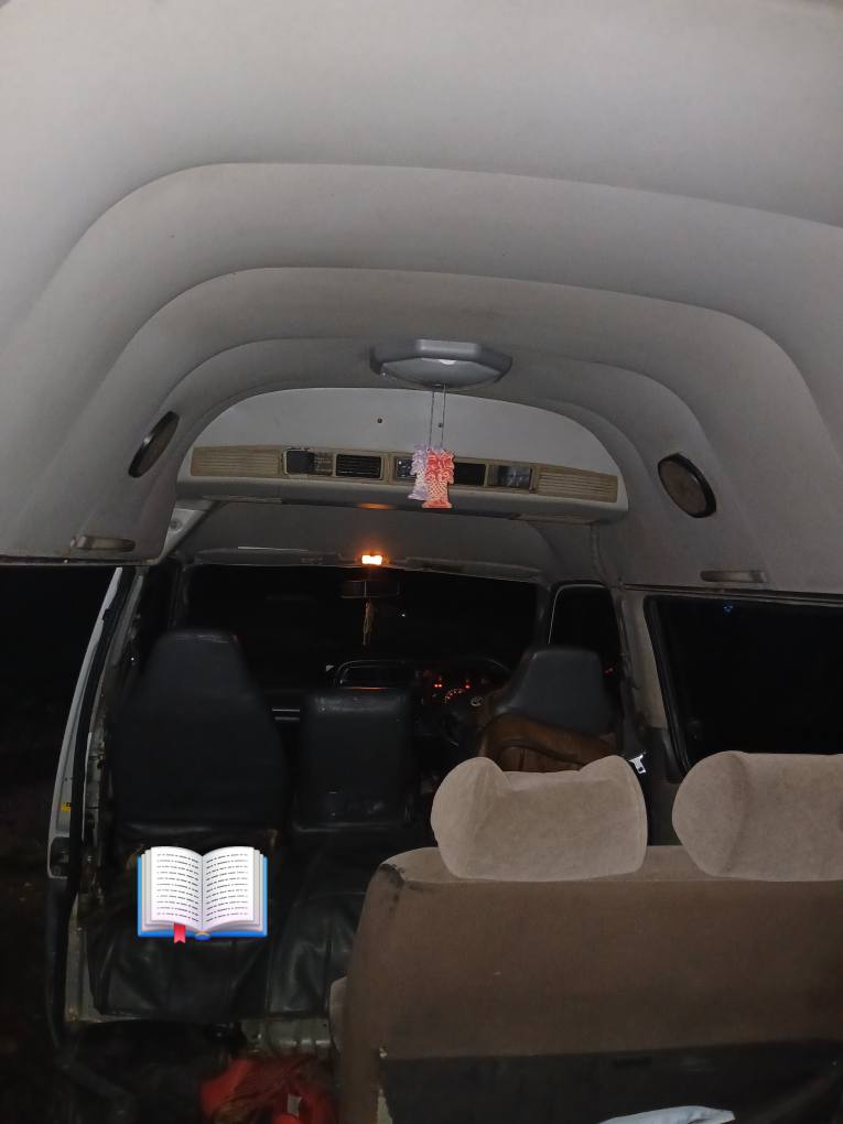 used toyota hiace