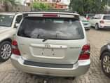A picture of Toyota Highlander toks