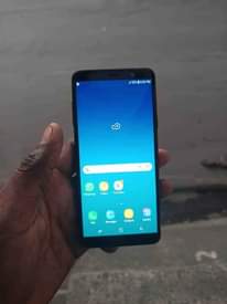 A picture of Samsung feel2