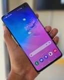 A picture of SAMSUNG S10 PLUS 5G