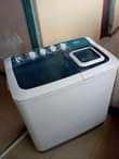 A picture of MASHINE YA KUFULIA NGUO WARRANTY IPO UHAKIKA
