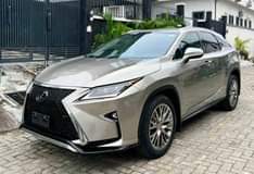 A picture of Money is urgently needed V Clean 2019 Lexus Rx350 Full