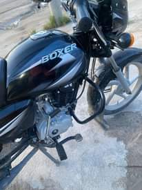 A picture of Boxer 125