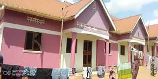 A picture of RENTALS 4 SALE LOCATED IN KATOKE NANSANA FOUR 4 units