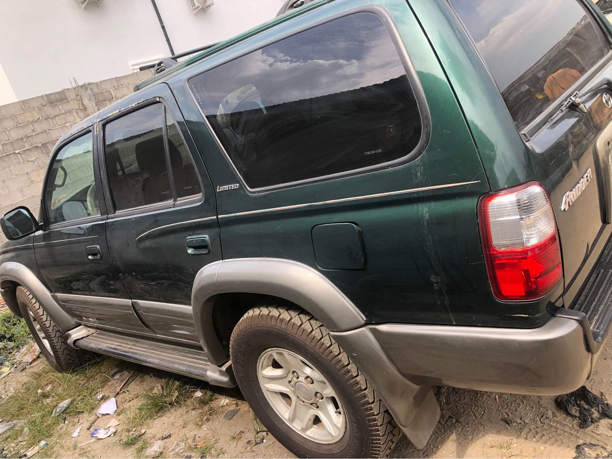 A picture of Toyota 4Runner